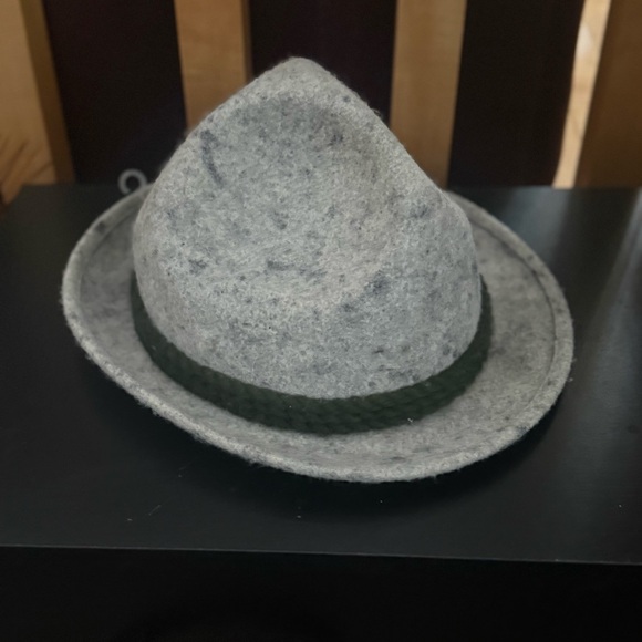 NWOT Oktoberfest Bavarian German Hat with Dark Green Rope Band Size 56 (small) - Picture 3 of 4